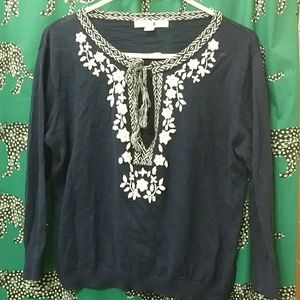 Never Worn Navy beachy embroidered sweater
